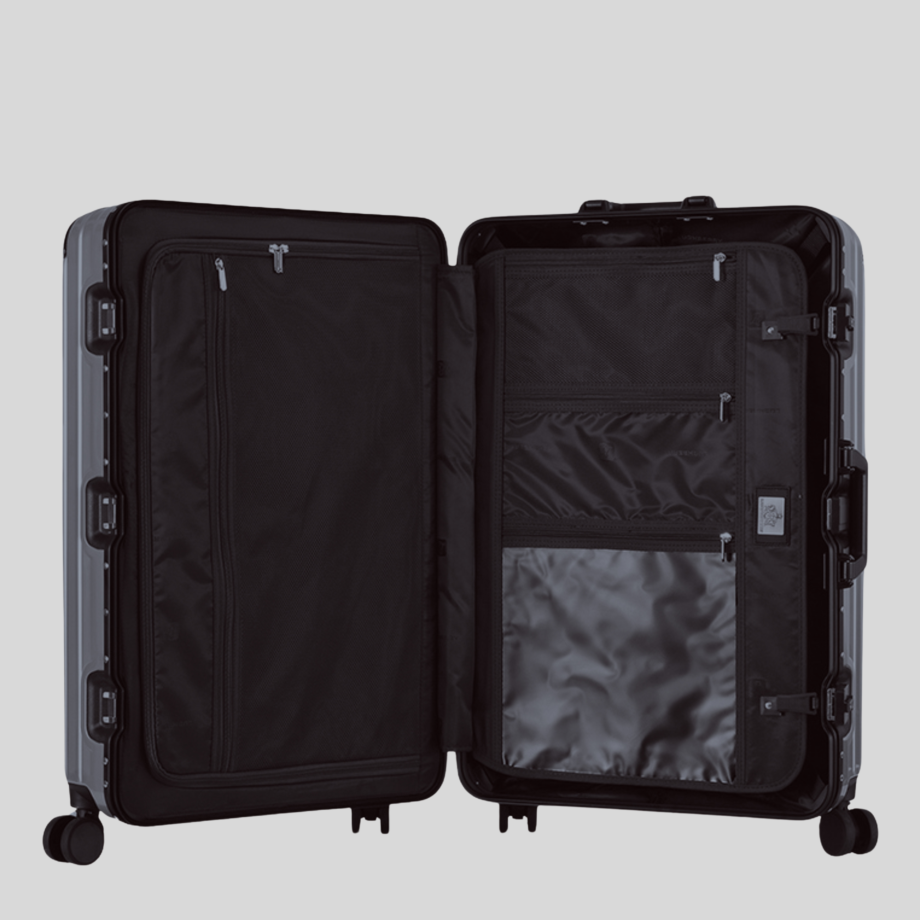 BAKER Luggage 30 Inch