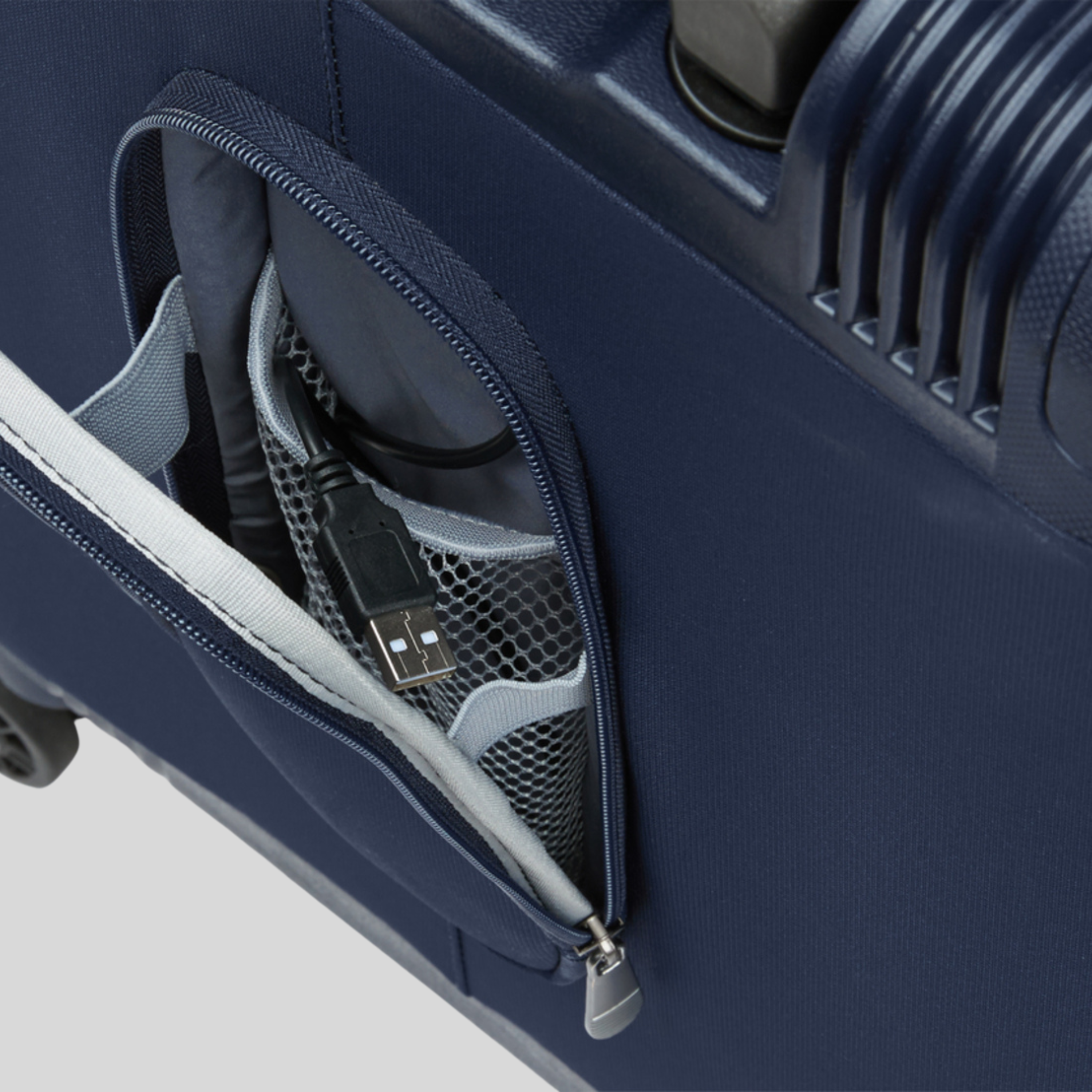 Titus Luggage Set of 3-Navy