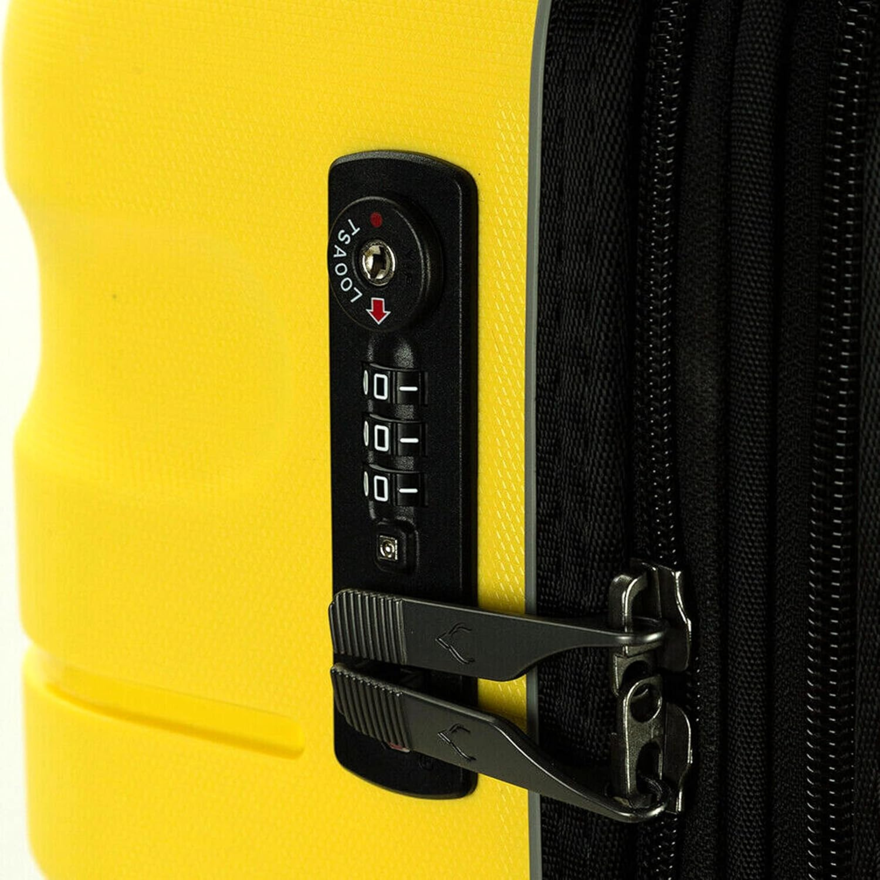 Juno Collection Luggage 28 Inch