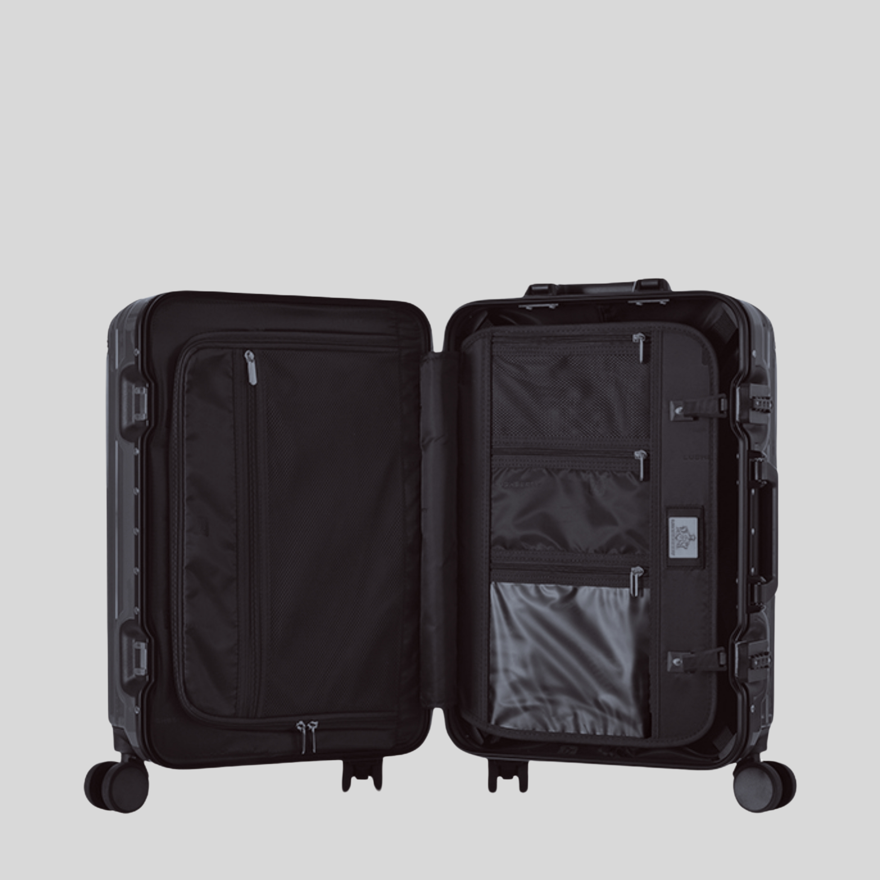BAKER Luggage 20 Inch