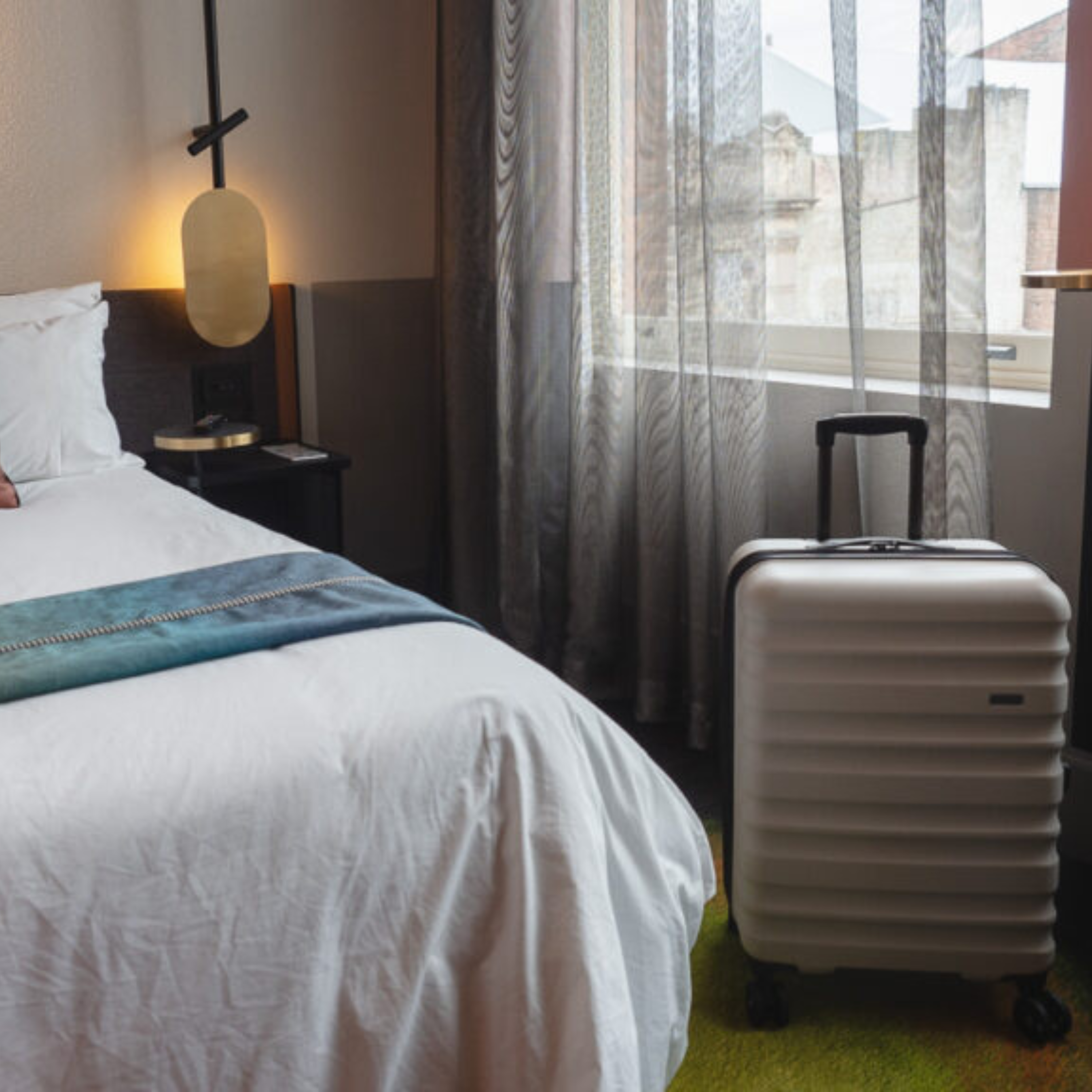 Clifton Set of 3 polycarbonate Suitcases Sage