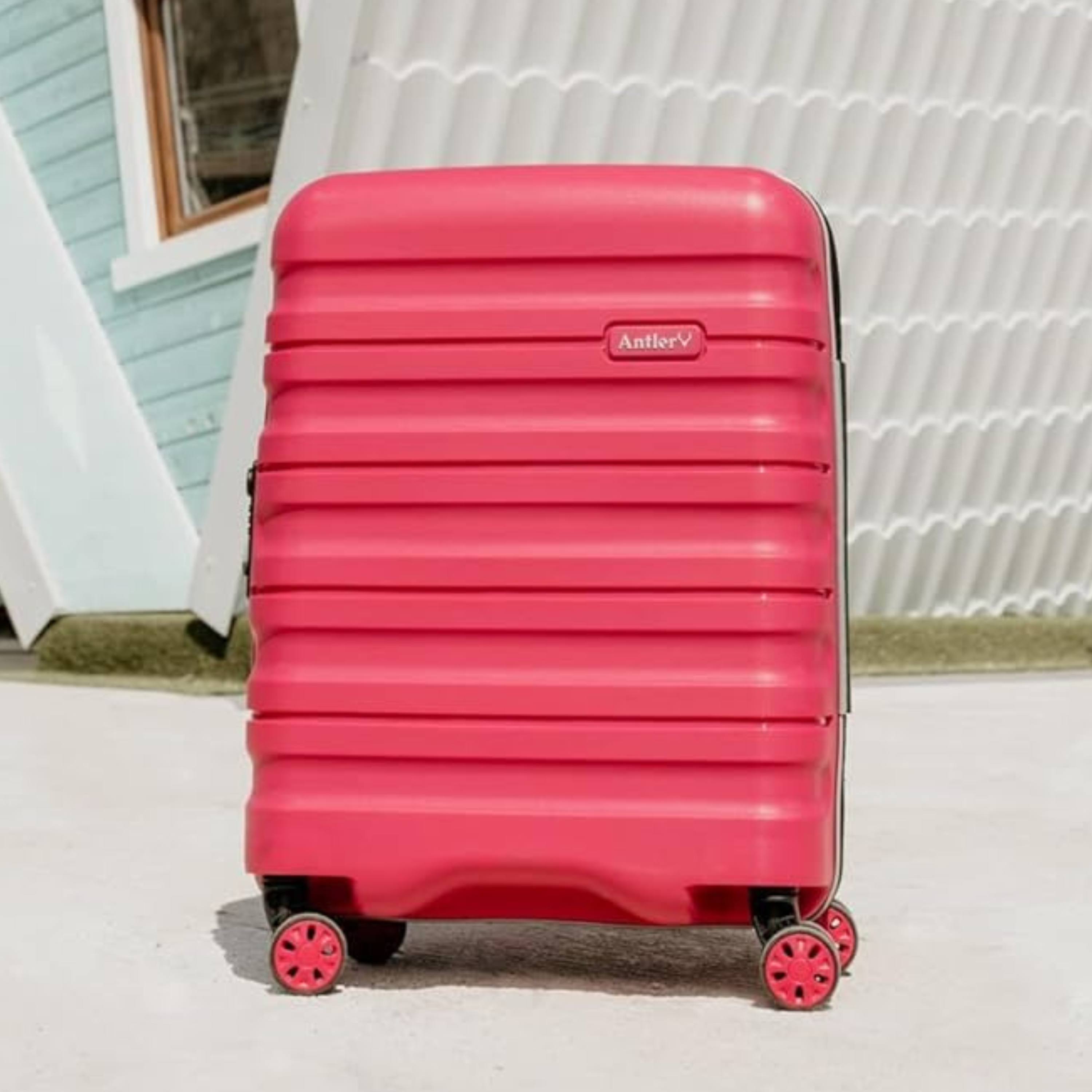Juno Unbreakable Large Luggage 28 Inch Red