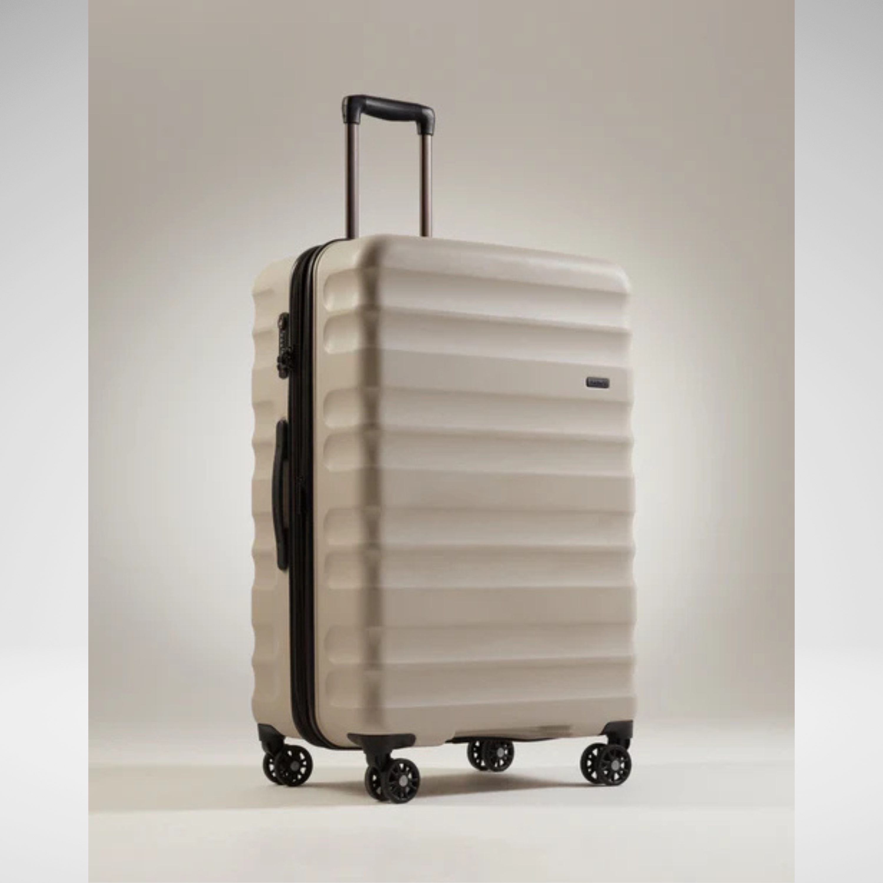 Clifton Set of 3 polycarbonate Suitcases Taupe
