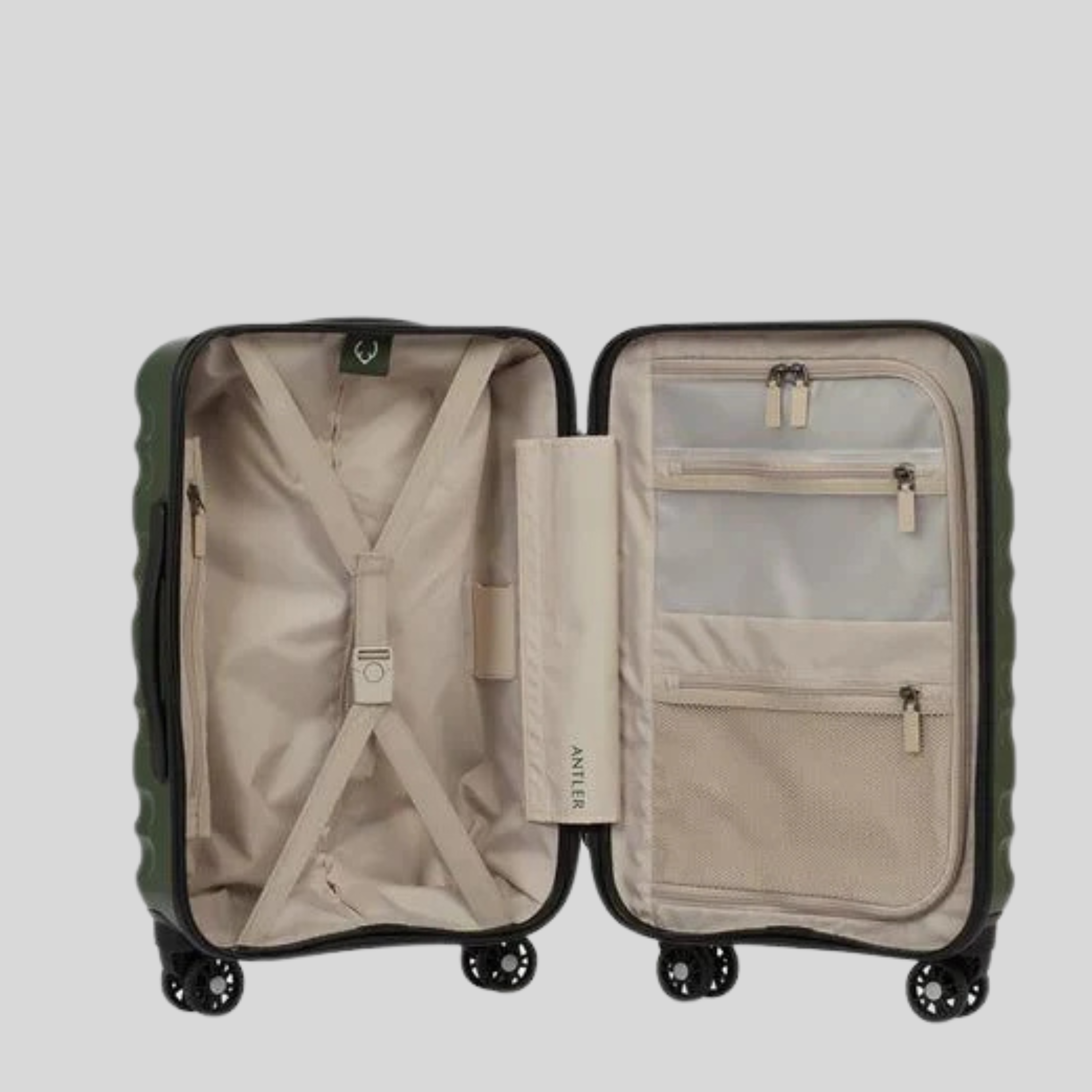 Clifton Cabin with Pocket Laptop Compartment-Green