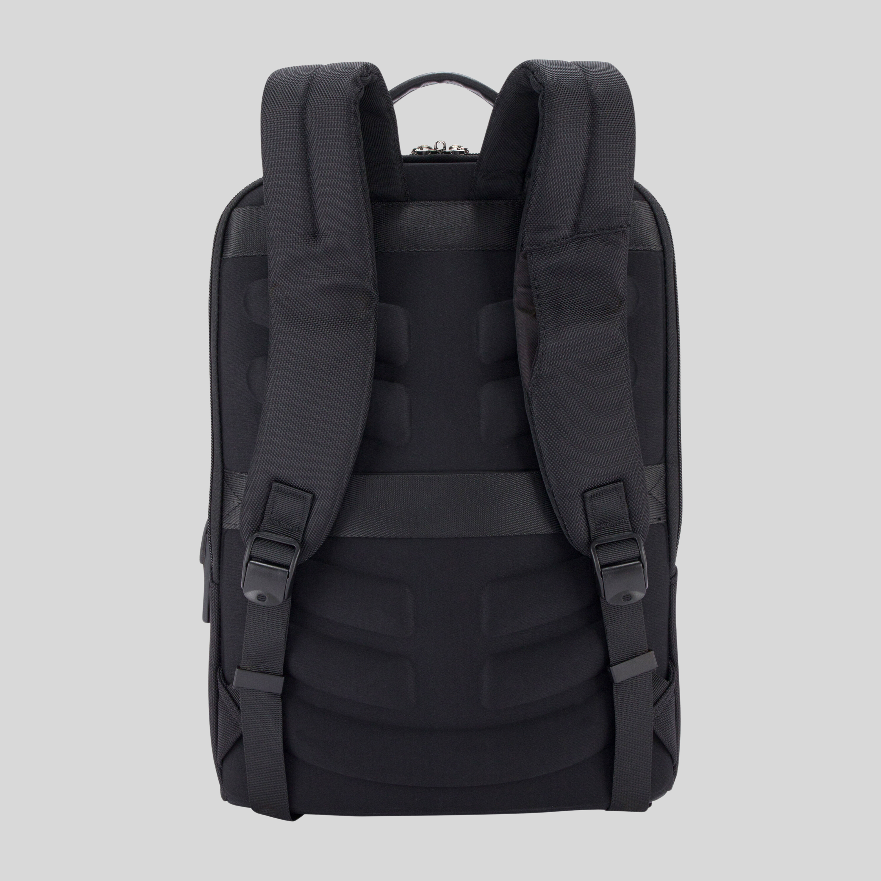 DELUXE BACKPACKS