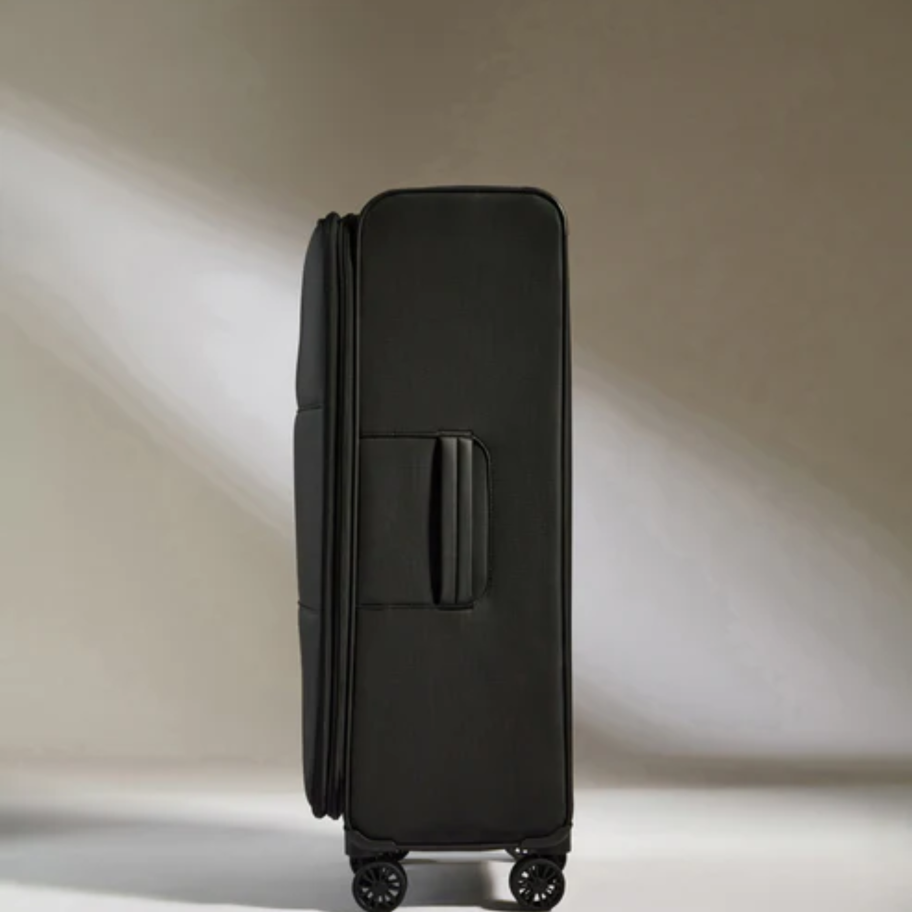 Soft Stripe Large Luggage 28 Inch-Black