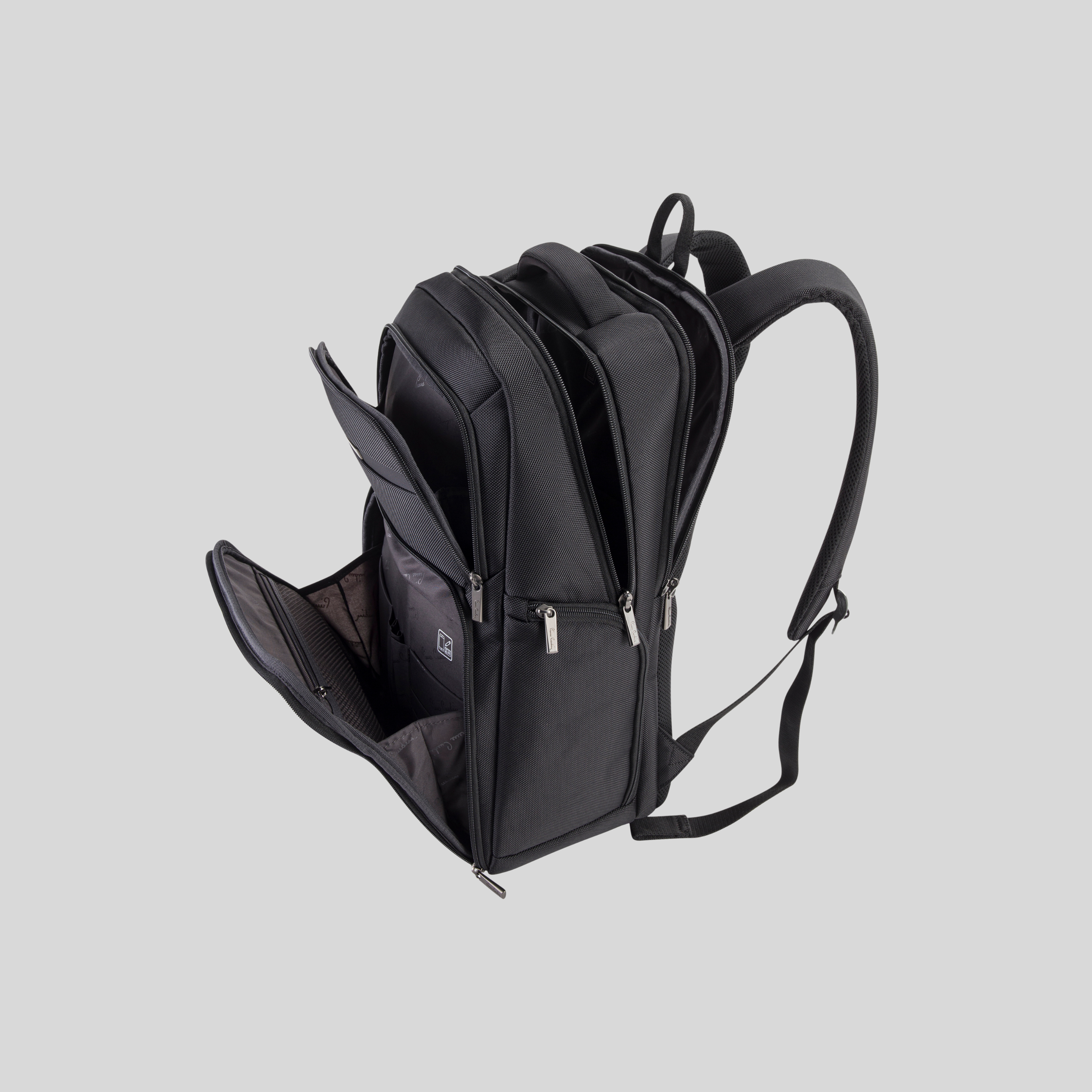 DELUXE BACKPACKS