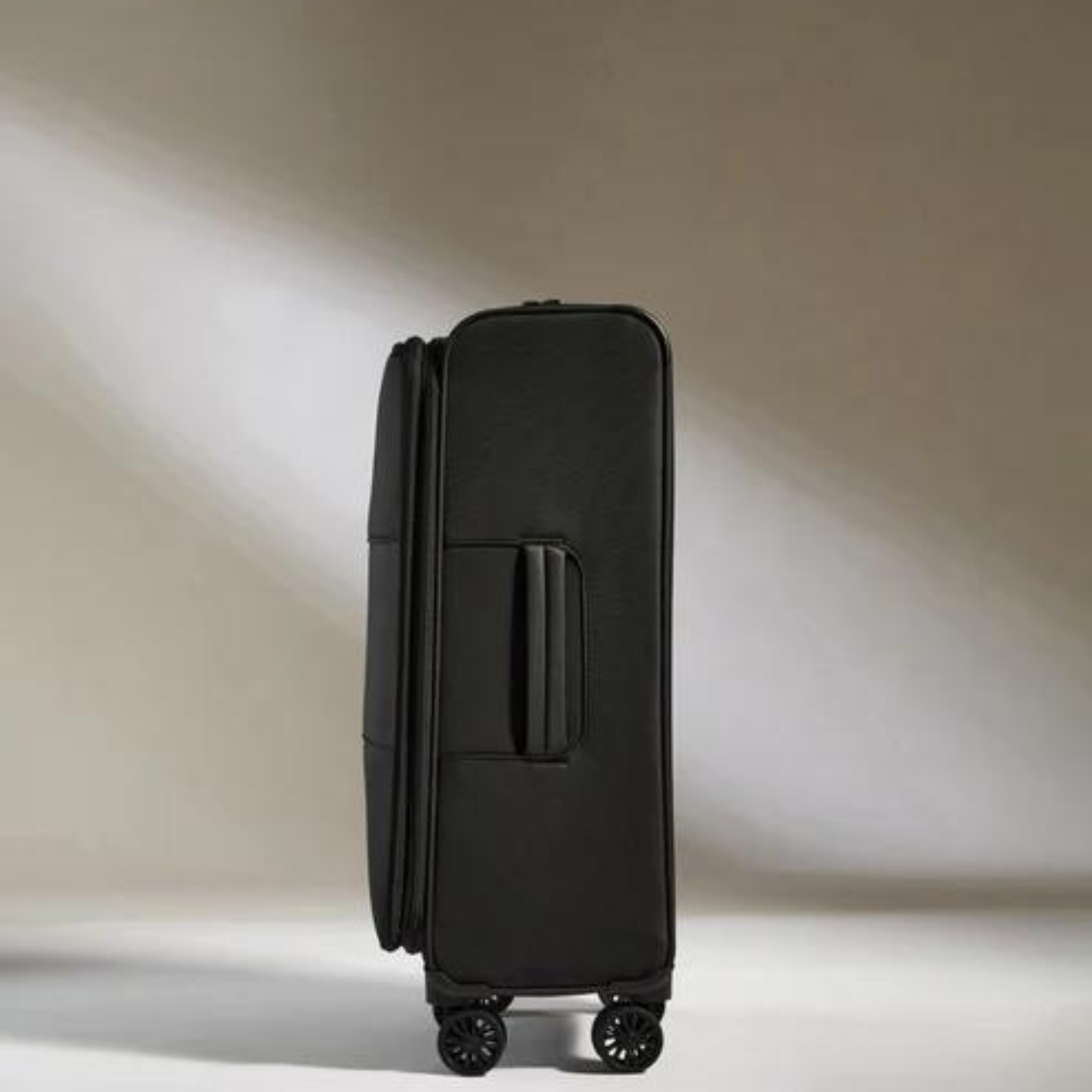 ANTLER | Prestwick Luggage  size large-28T