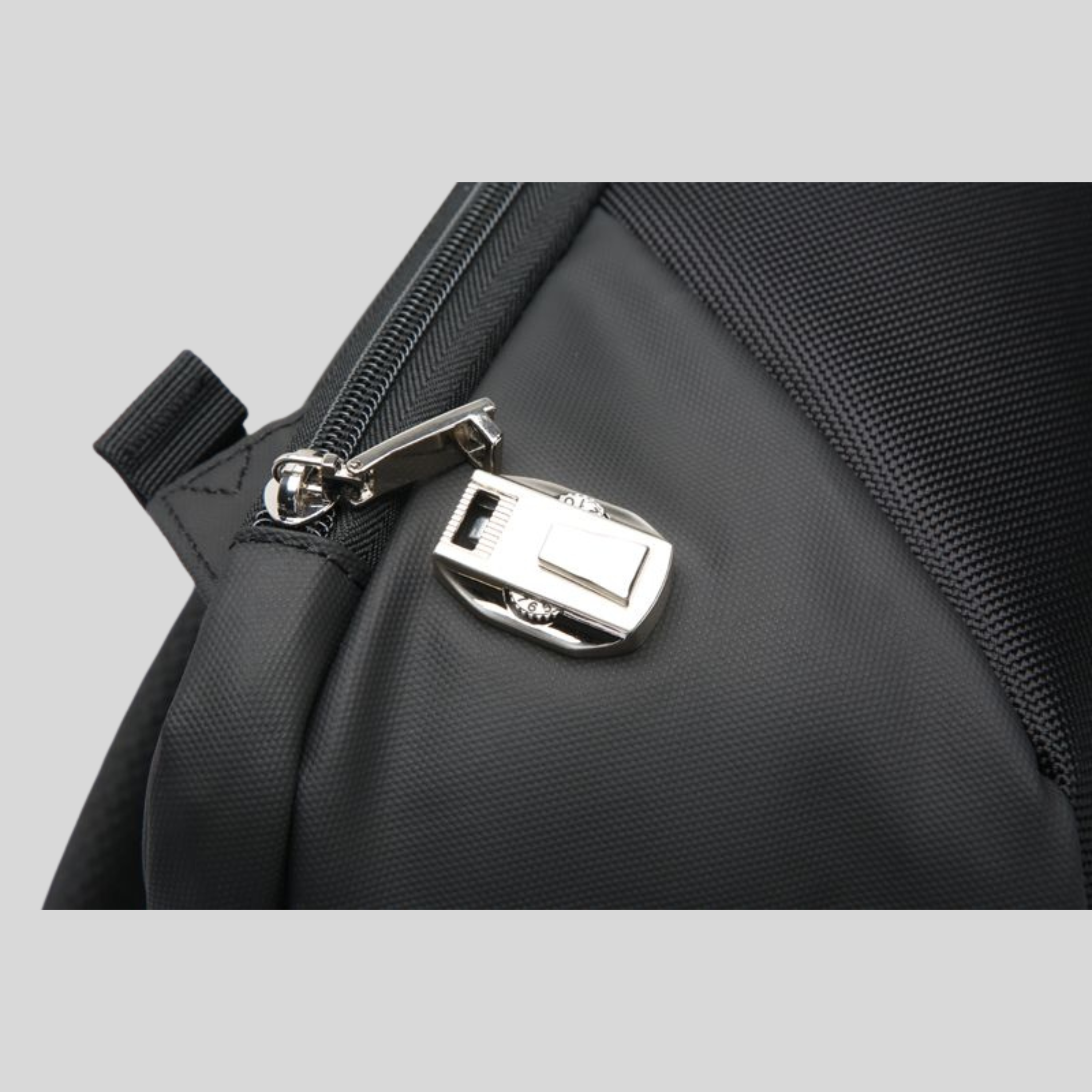DELUXE BACKPACKS