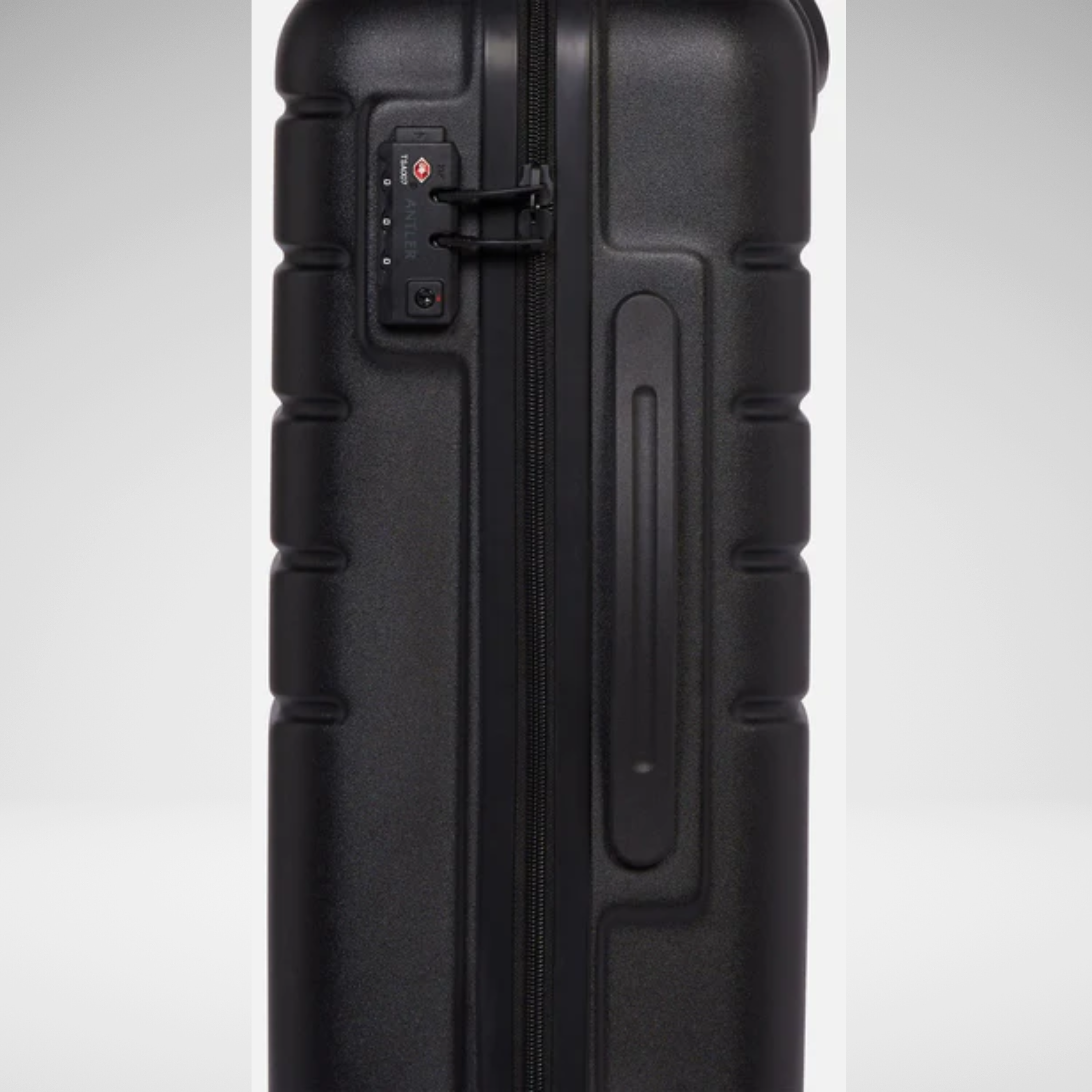 Logo Polycarbonate Large Suitcase 28 Inch-Black