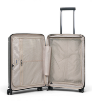 Edinburgh_Collection_Luggage_28_Inch_GM22019-28T_Black5